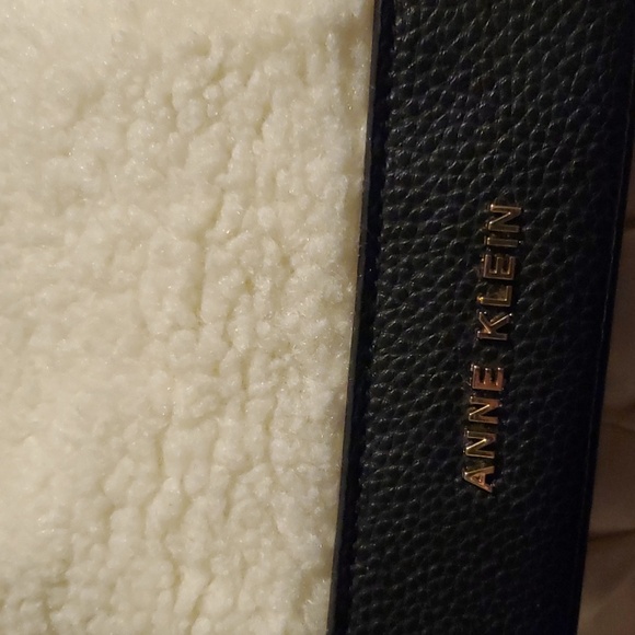 ANNE KLEIN STORM/CROSSBODY PURSE NWT - Picture 2 of 11
